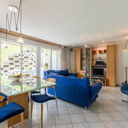Schtraffel Appartement-fewo 7-bettwohnung By Interhome